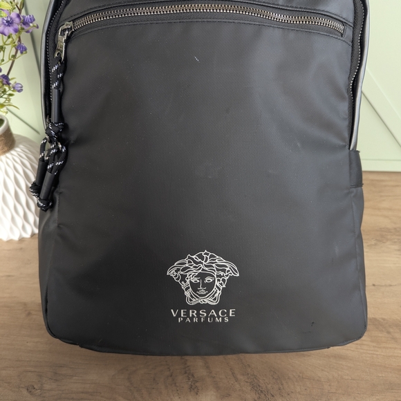 Versace Parfums backpack - Picture 3 of 11